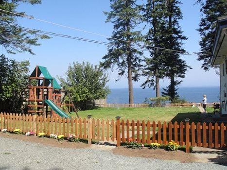 Edgewater Motel Campbell River Zewnętrze zdjęcie